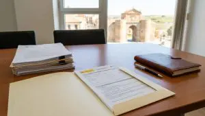 ¿Cómo un Abogado de Extranjería en Ciudad Real Puede Simplificar Tus Trámites